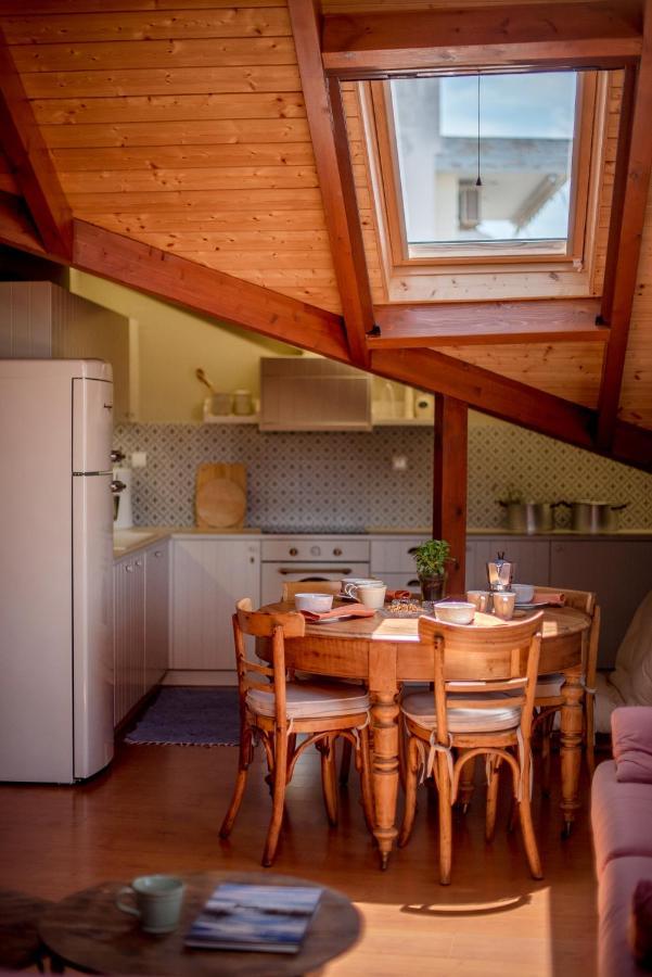 Country Style Attic In The Heart Of Preveza Apartamento Exterior foto